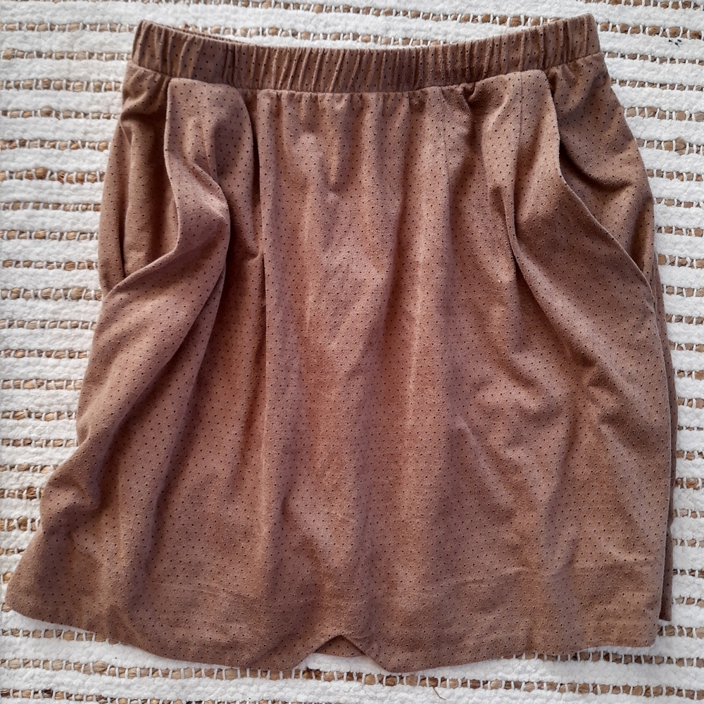 Skirt - Picture 9 of 9